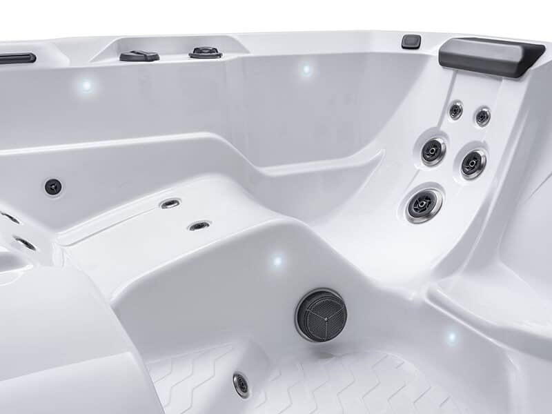hot-spring-spas-hot-spot-collection-page-dspot-1-design-product-spa-interior-details